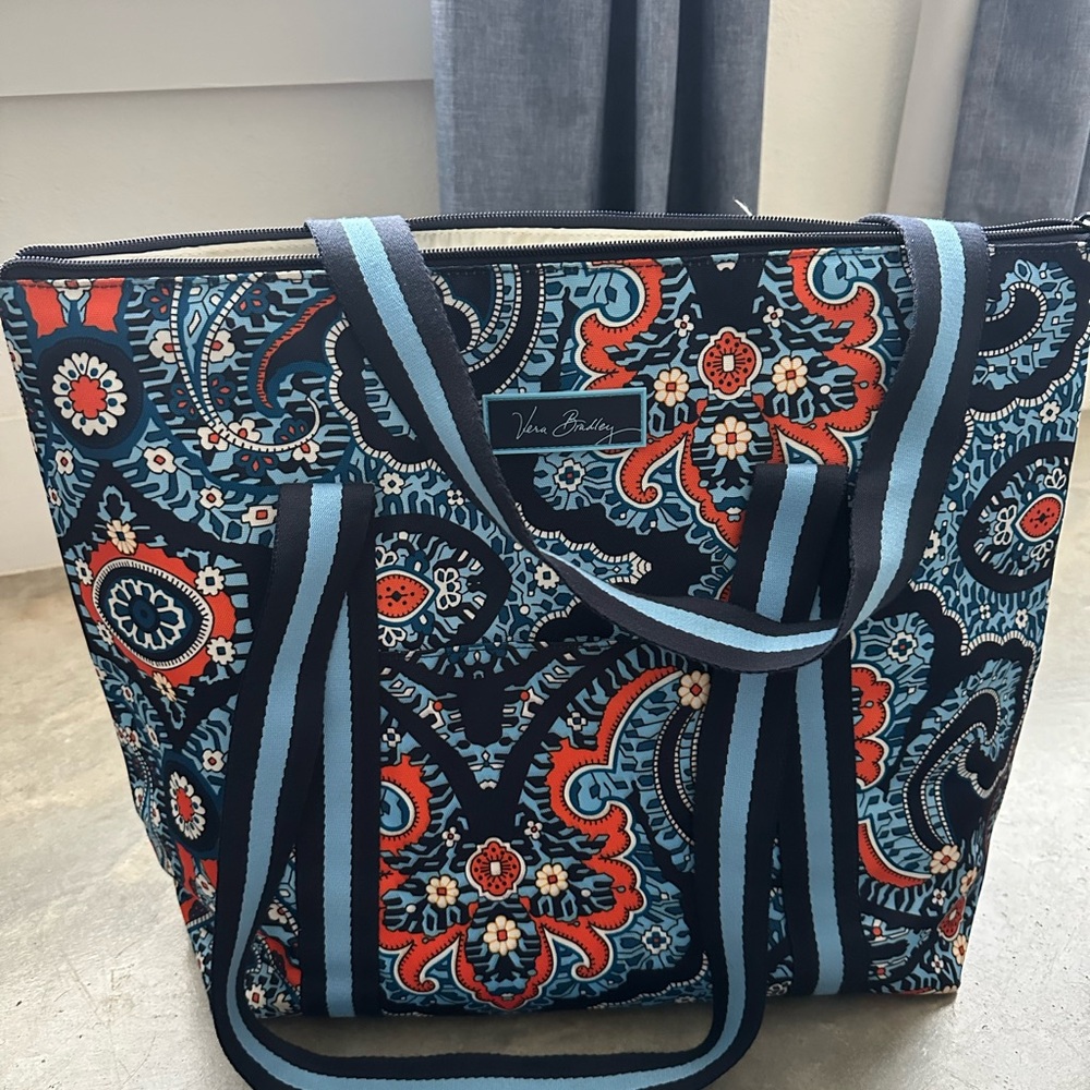 Vera Bradley Insulted Tote Cooler